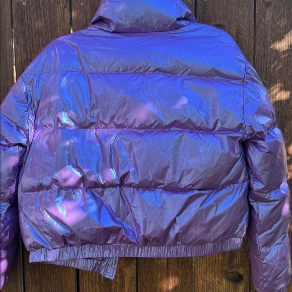 OROLAY Metallic Purple Cropped Puffer Jacket - Picture 4 of 4